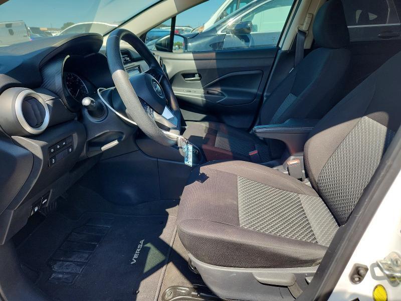 2021 NISSAN VERSA S — Фото 7 из 13