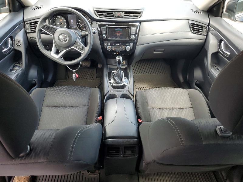 2020 NISSAN ROGUE SV — Фото 8 из 13