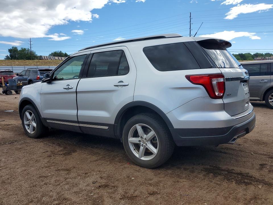 2018 FORD EXPLORER XLT — Фото 2 из 13