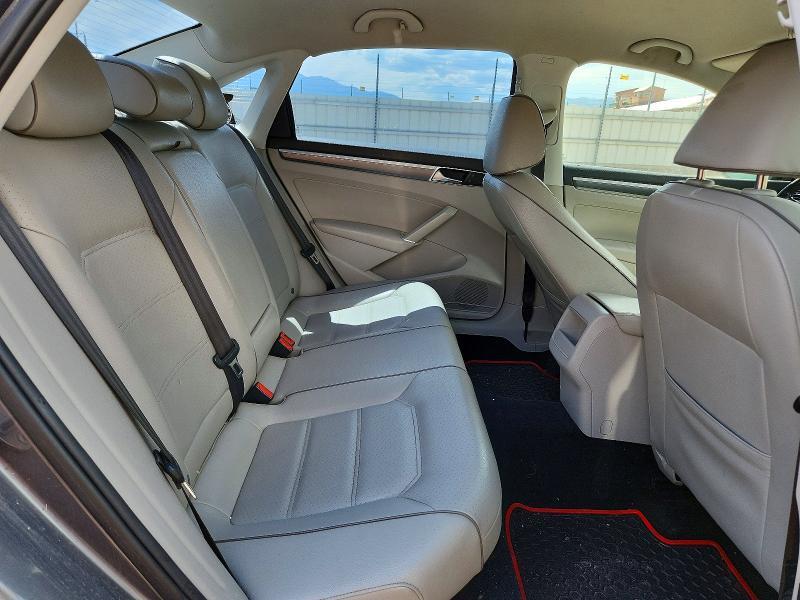2017 VOLKSWAGEN PASSAT R-LINE — Фото 10 из 12