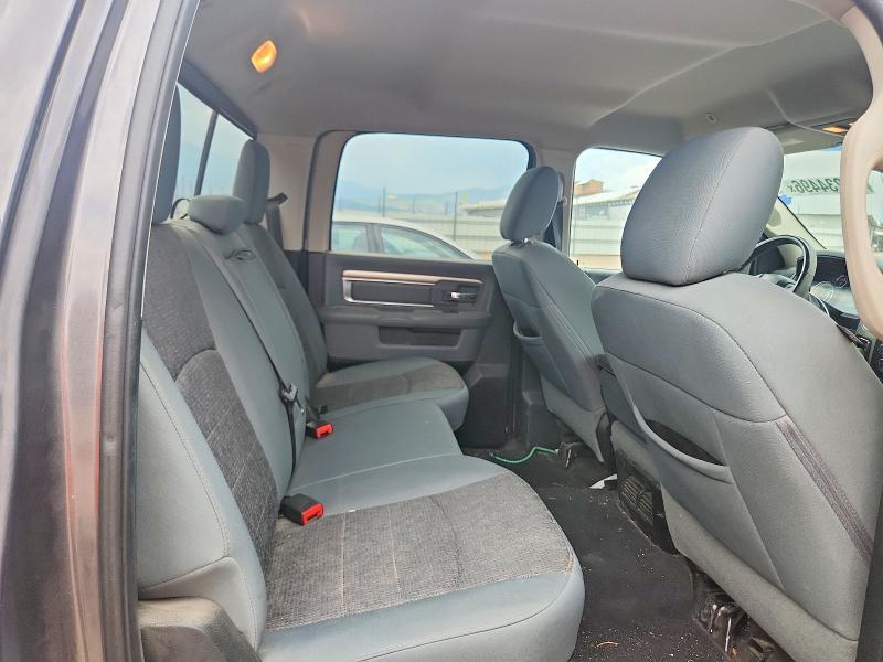 2017 RAM 1500 SLT — Фото 10 из 13