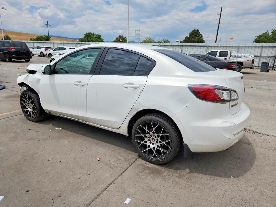 JM1BL1VP4D1748780 2013 MAZDA 3 photo no. 2
