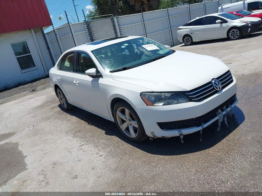 2012 VOLKSWAGEN PASSAT
