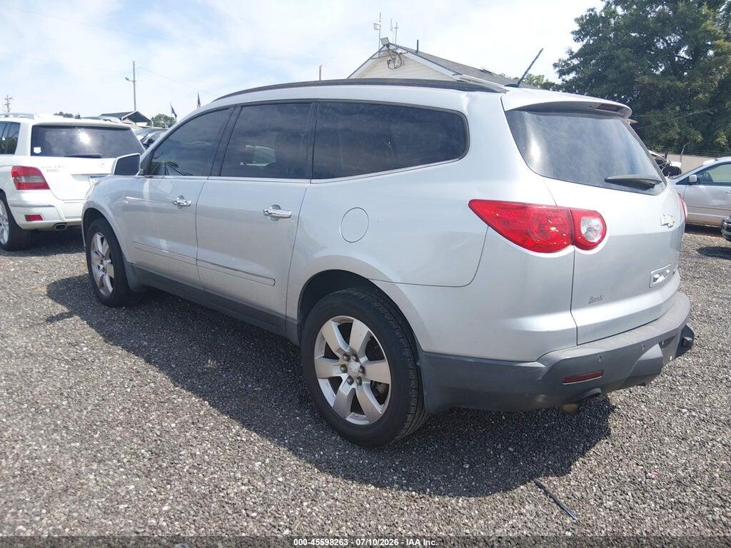 1GNKRLED9CJ219945 2012 CHEVROLET TRAVERSE photo no. 3