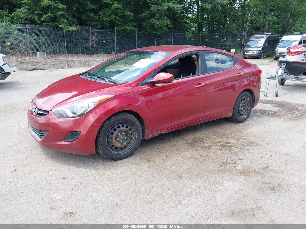 5NPDH4AE4DH193631 2013 HYUNDAI ELANTRA photo no. 2