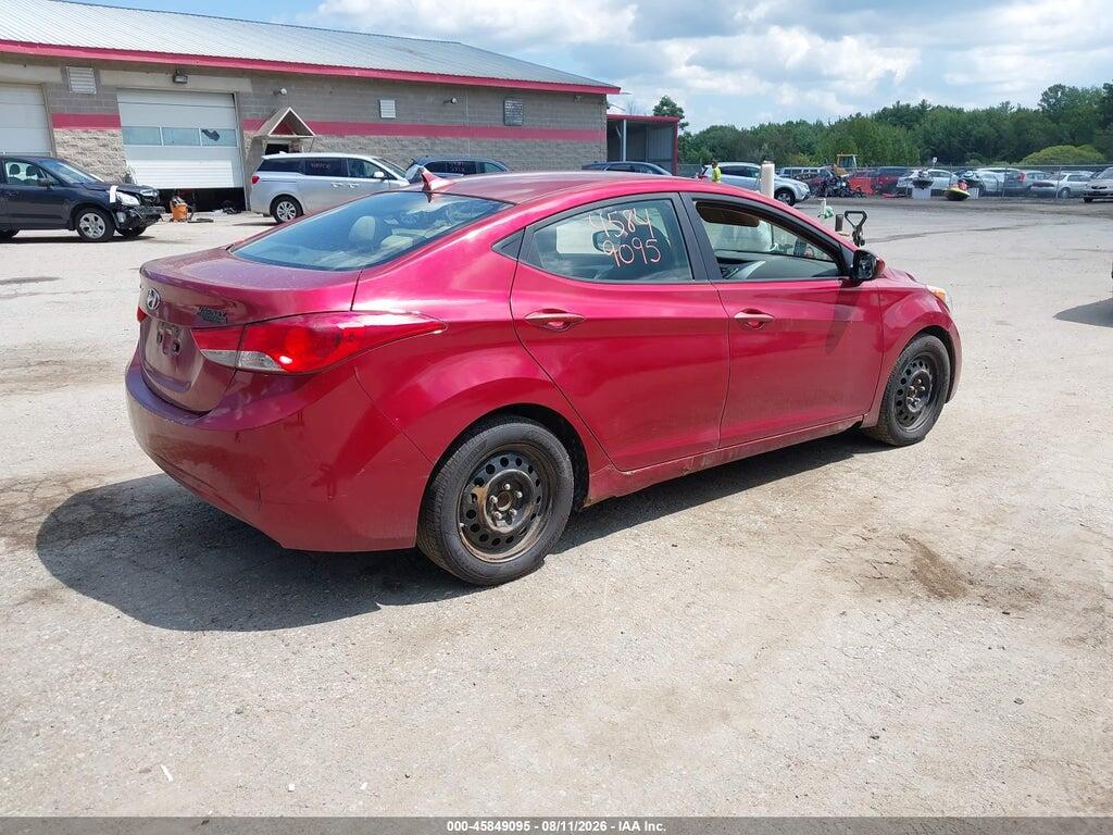 5NPDH4AE4DH193631 2013 HYUNDAI ELANTRA photo no. 4