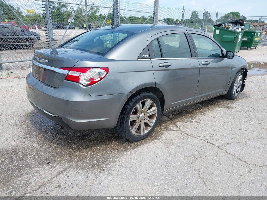 1C3CCBAB8DN671350 2013 CHRYSLER 200 photo no. 4