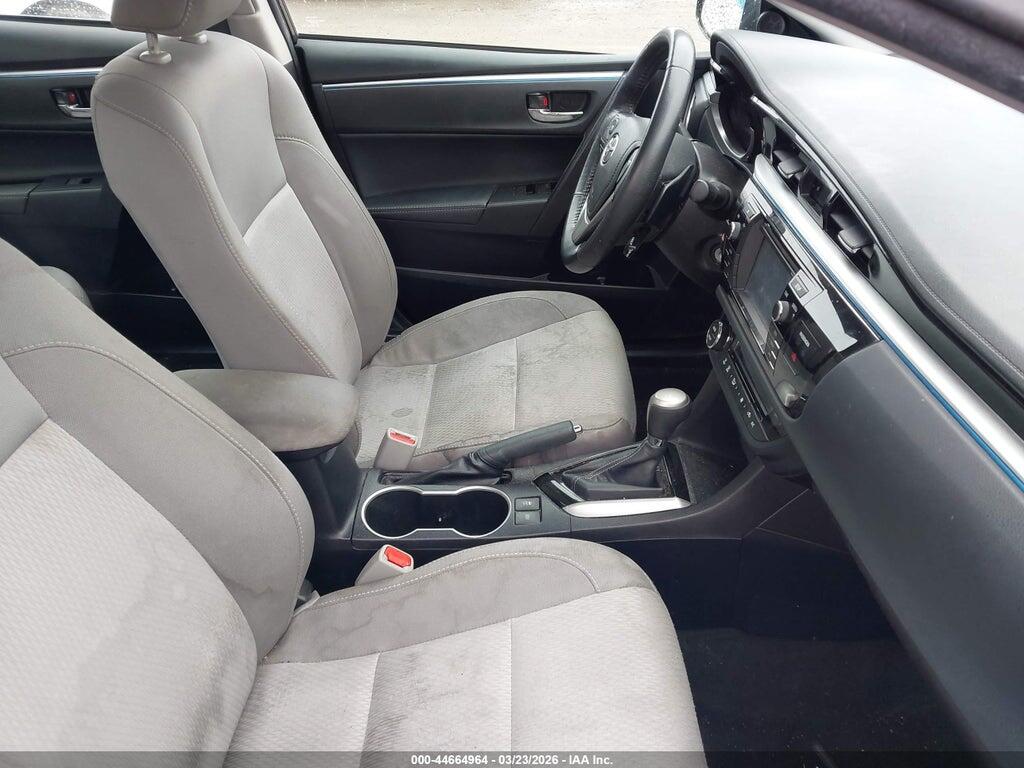 2T1BURHE6FC371101 2015 TOYOTA COROLLA photo no. 5