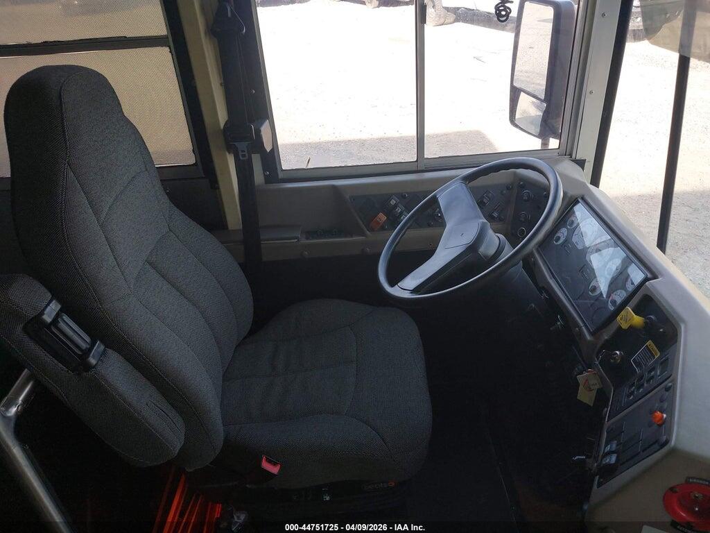4DRBXAAN6FB716172 2015 IC CORPORATION 3000 photo no. 12