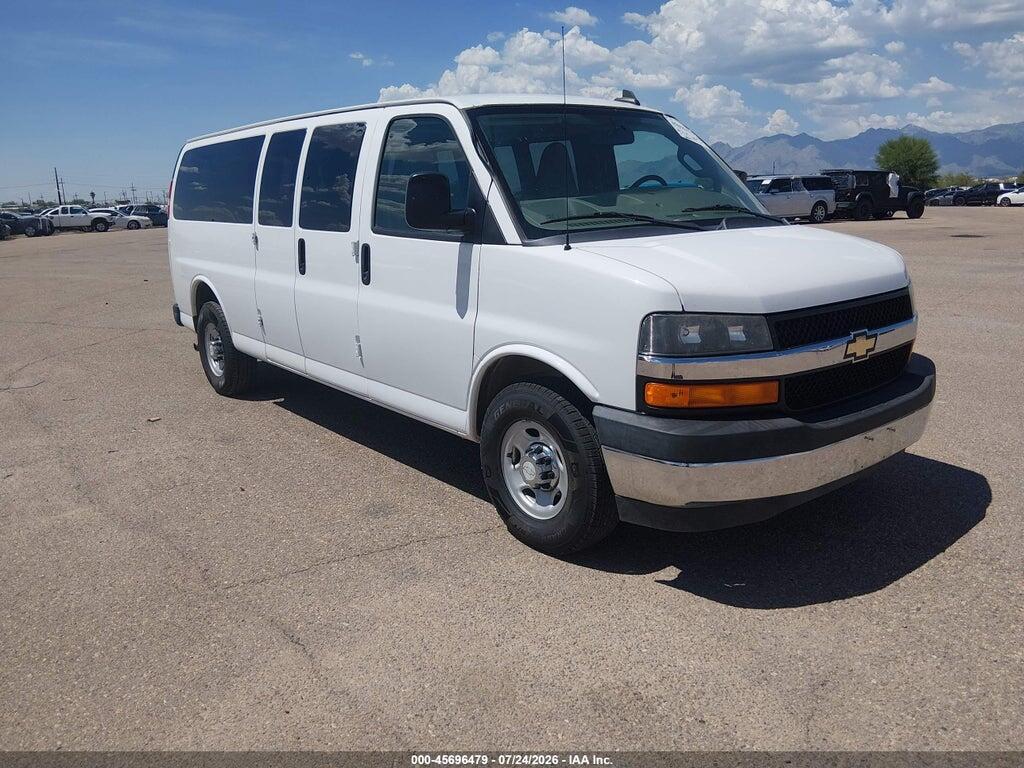 1GAZGPFF8H1225689 2017 CHEVROLET EXPRESS 3500 photo no. 1