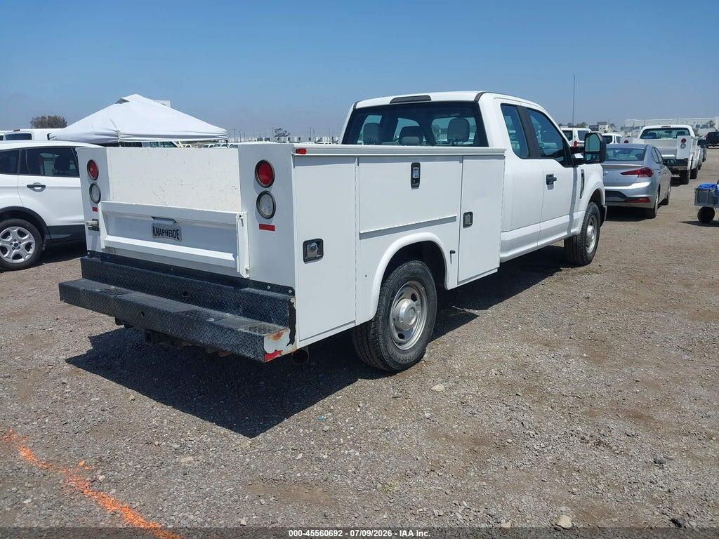 1FD8X3A61HEE29046 2017 FORD F-350 photo no. 4