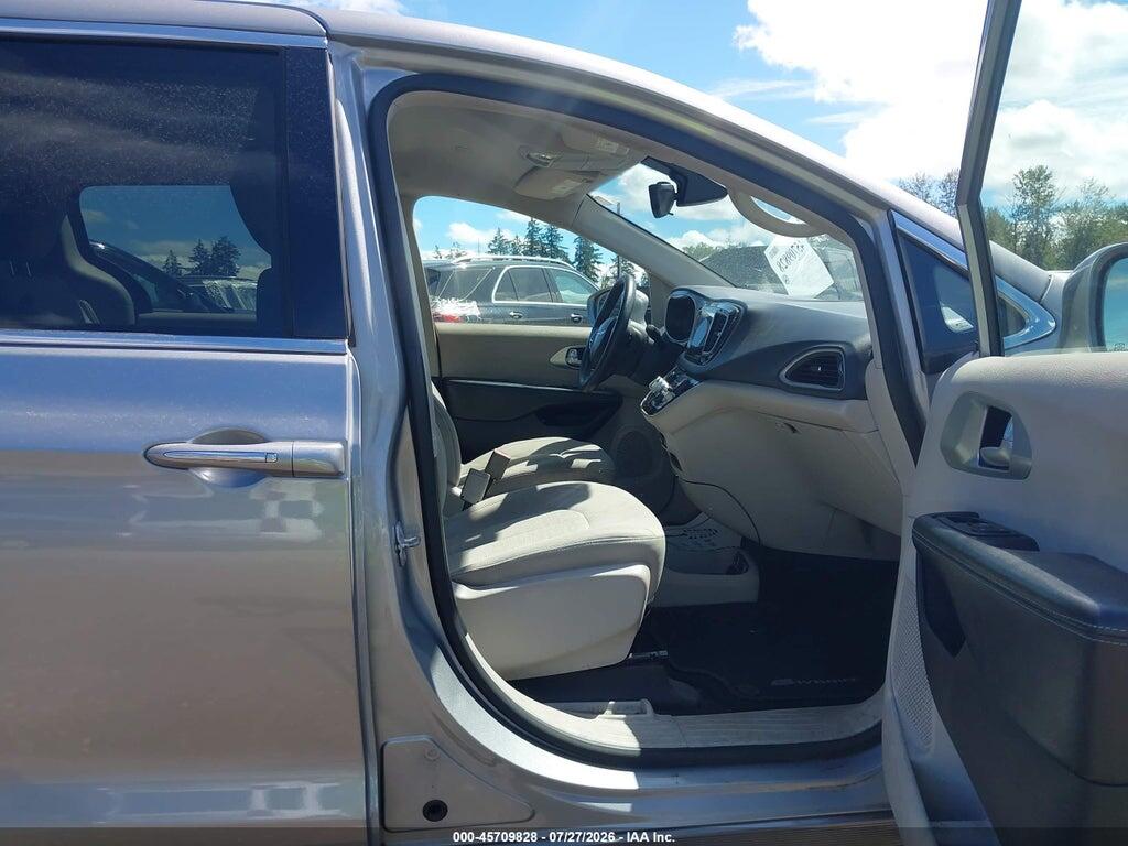 2C4RC1H73HR836196 2017 CHRYSLER PACIFICA HYBRID photo no. 5