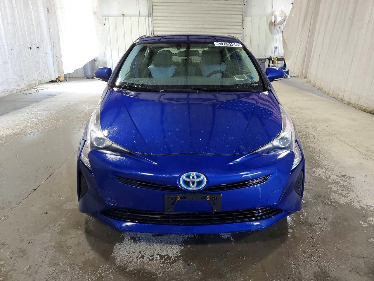 2016 TOYOTA PRIUS THREE- — Фото 5 из 12