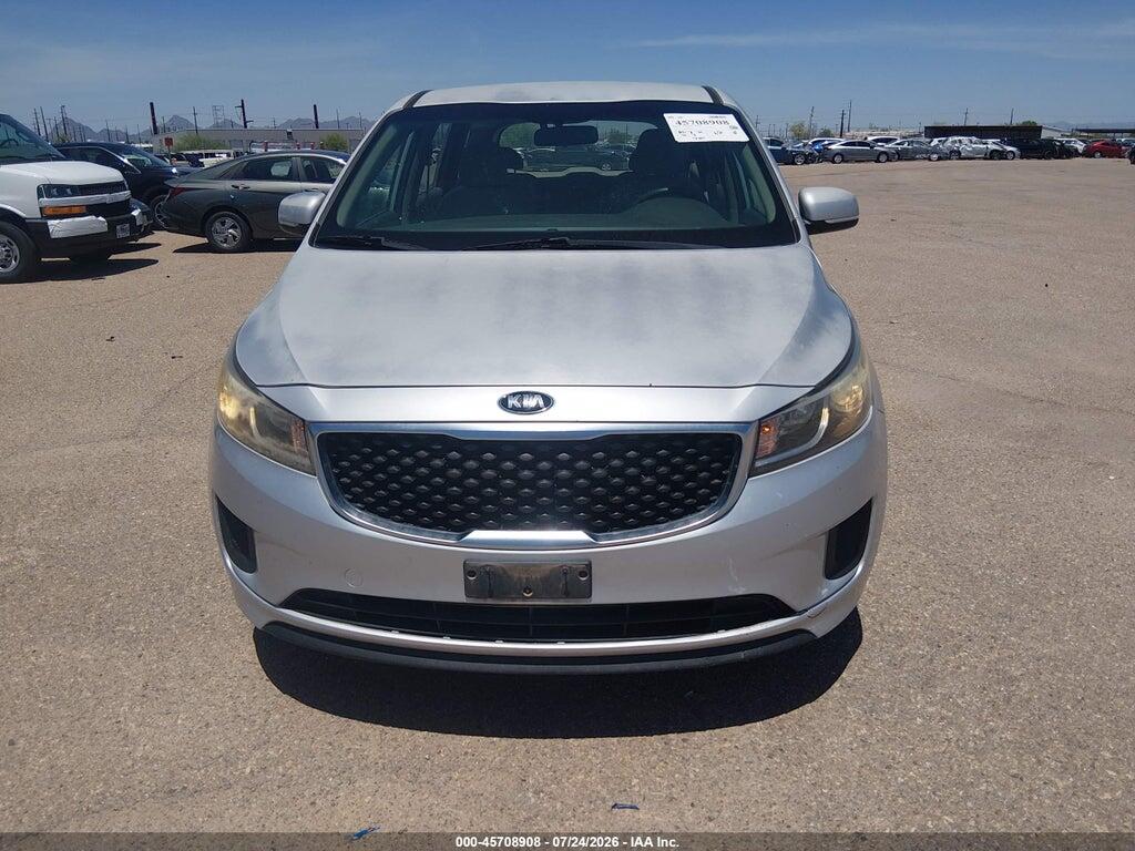 KNDMA5C10J6404902 2018 KIA SEDONA photo no. 11