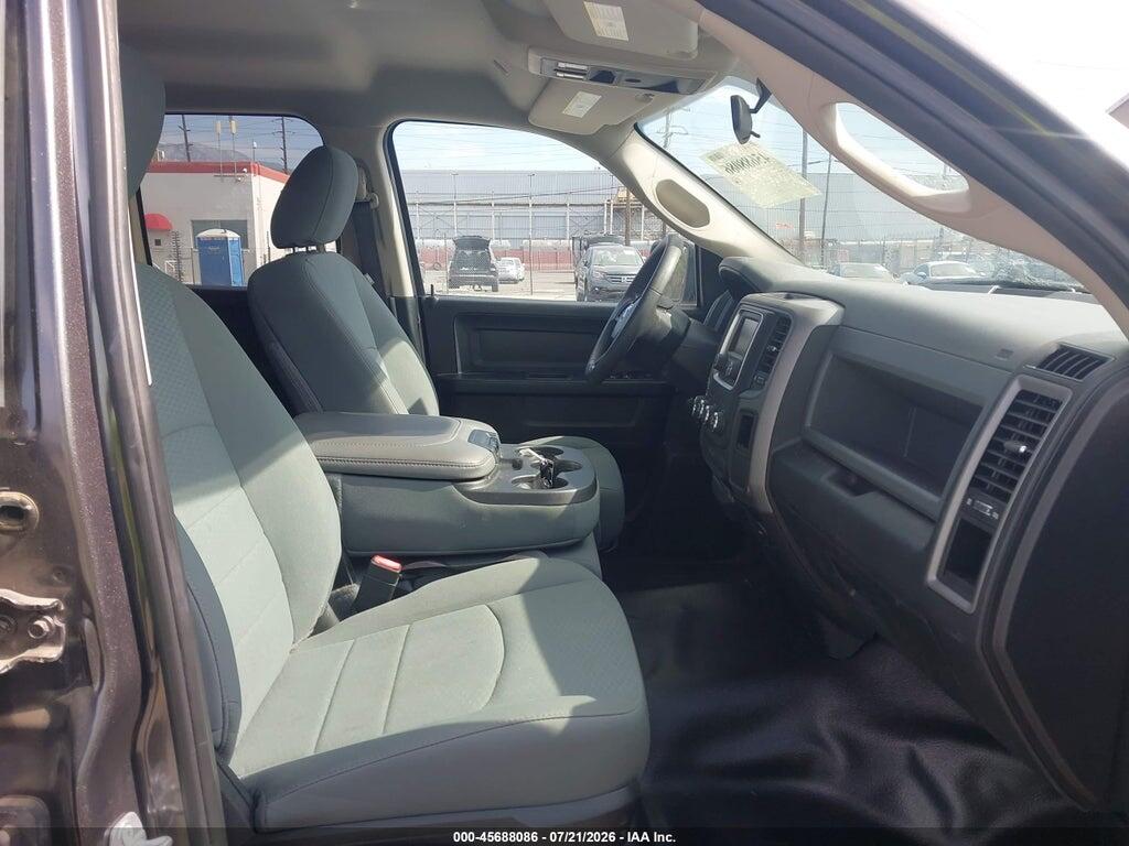 1C6RR7FT6JS306575 2018 RAM 1500 photo no. 5