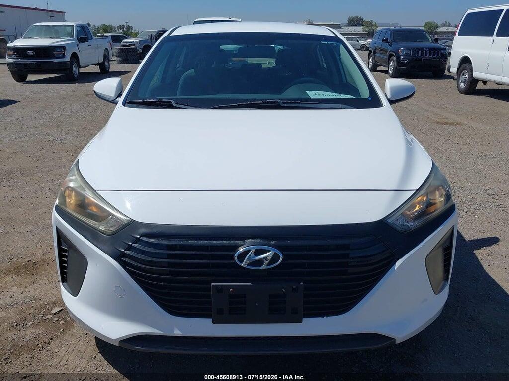 KMHC65LC6JU083051 2018 HYUNDAI IONIQ HYBRID photo no. 12