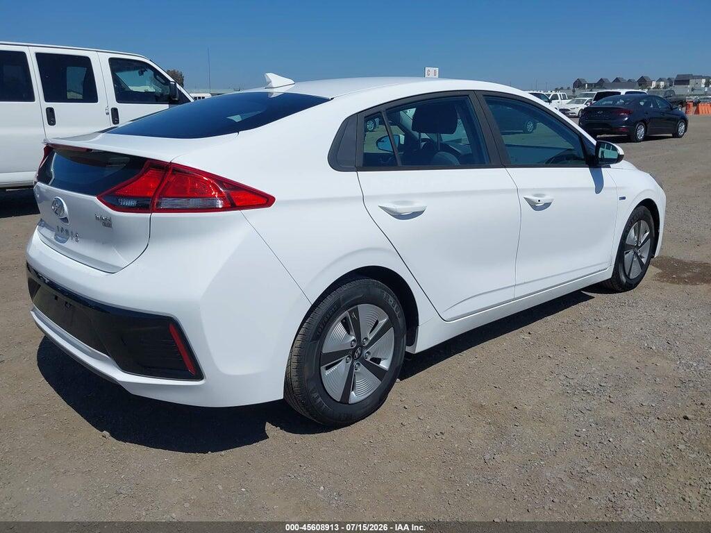 KMHC65LC6JU083051 2018 HYUNDAI IONIQ HYBRID photo no. 4