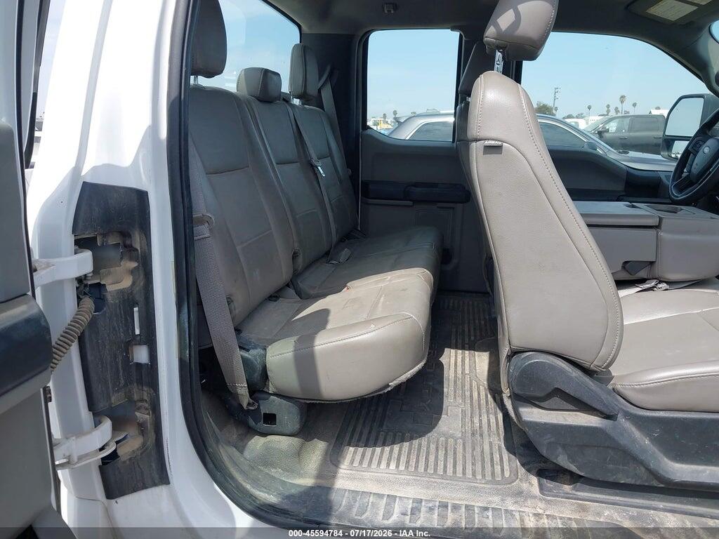 1FT8X3D68JEC84142 2018 FORD F-350 photo no. 8