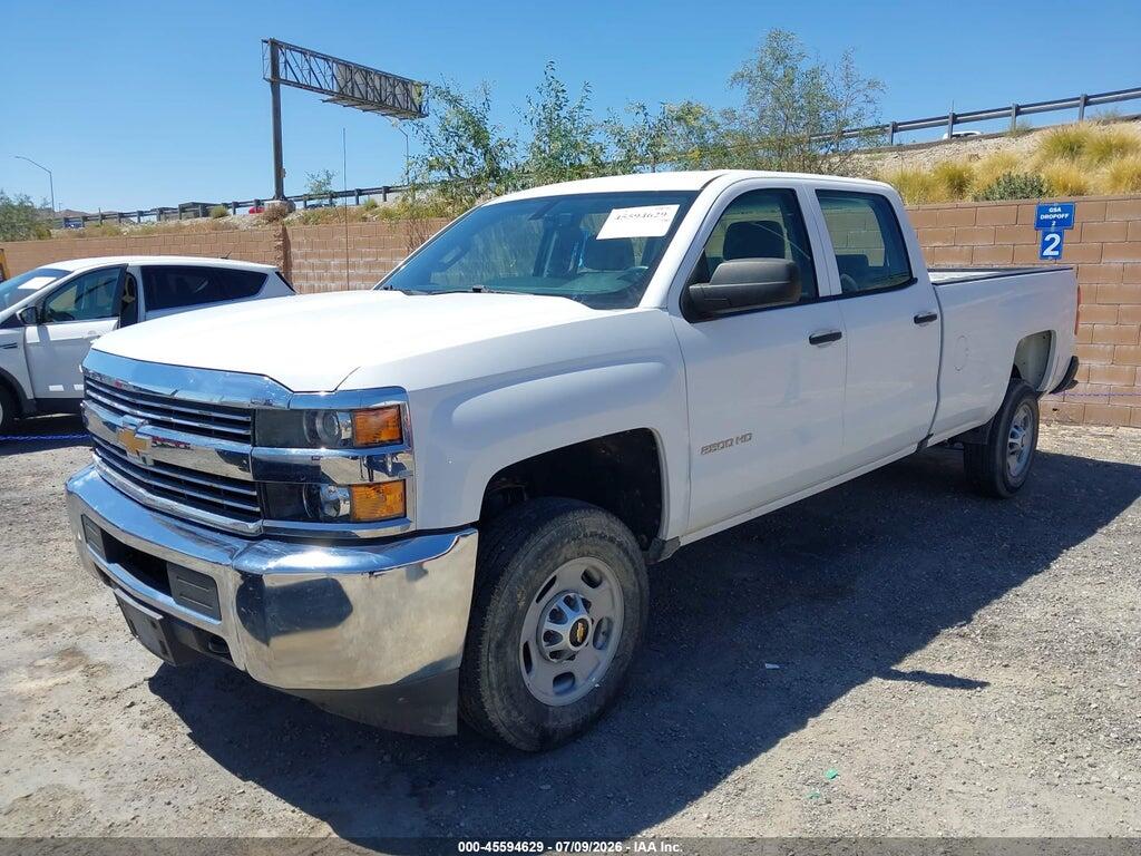 1GC1CUEG7JF235065 2018 CHEVROLET SILVERADO 2500HD photo no. 2