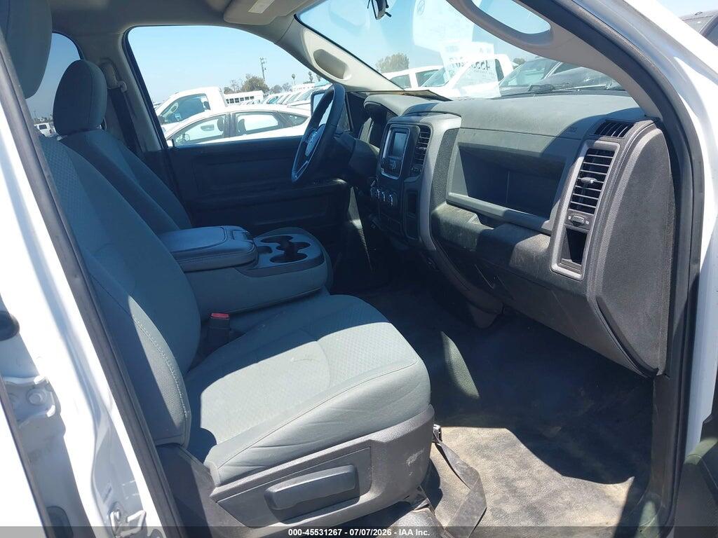 1C6RR7FGXJS306596 2018 RAM 1500 photo no. 5