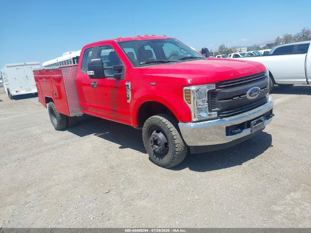1FT8X3D62JEC69989 2018 FORD F-350 photo no. 1