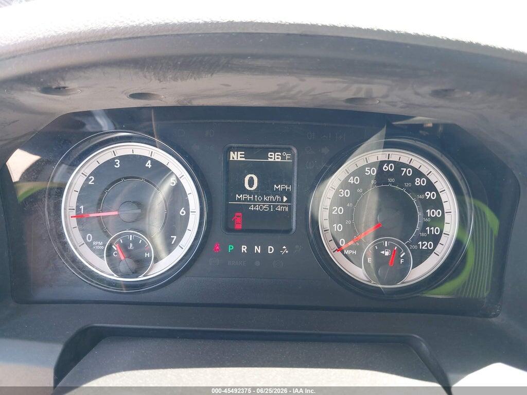 1C6RR6KG8JS292522 2018 RAM 1500 photo no. 7