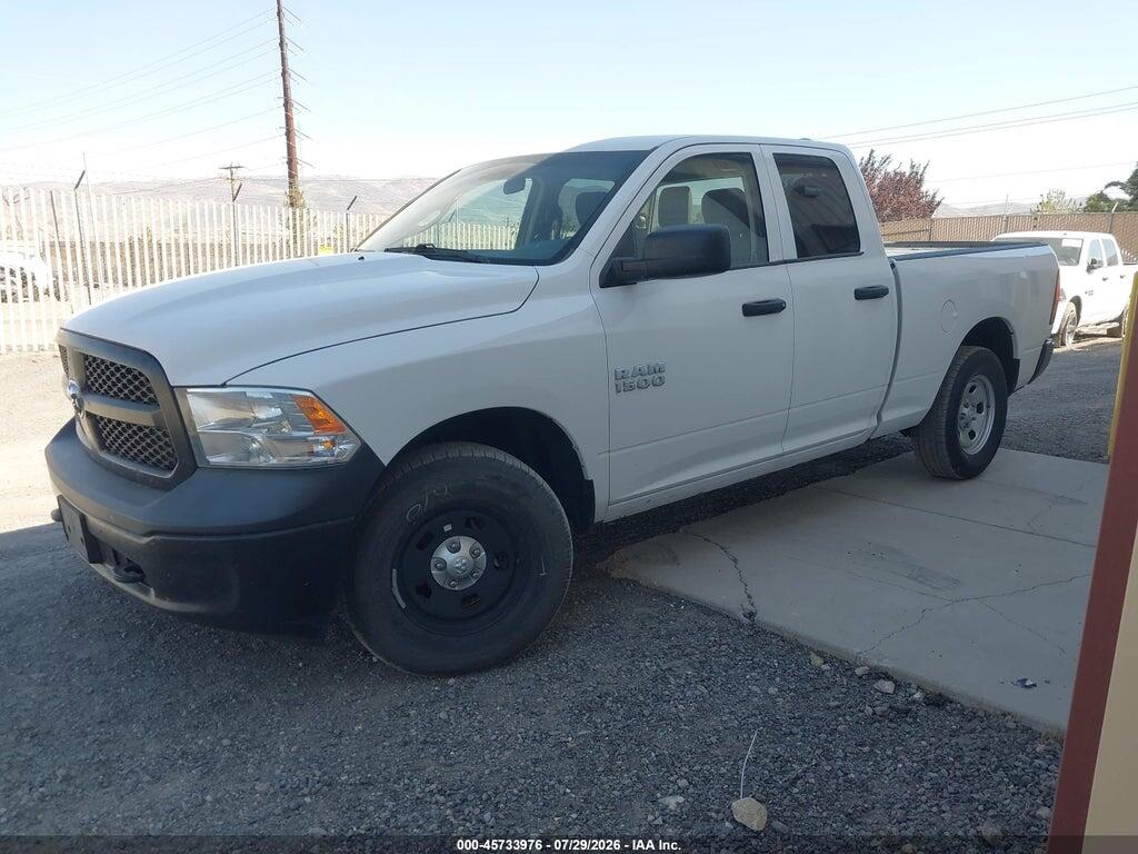 1C6RR7FG7JS326224 2018 RAM 1500 photo no. 2