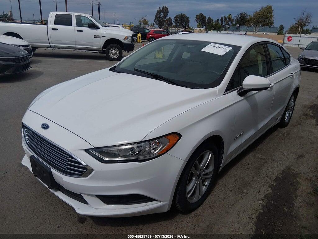 3FA6P0UU6JR100792 2018 FORD FUSION HYBRID photo no. 2