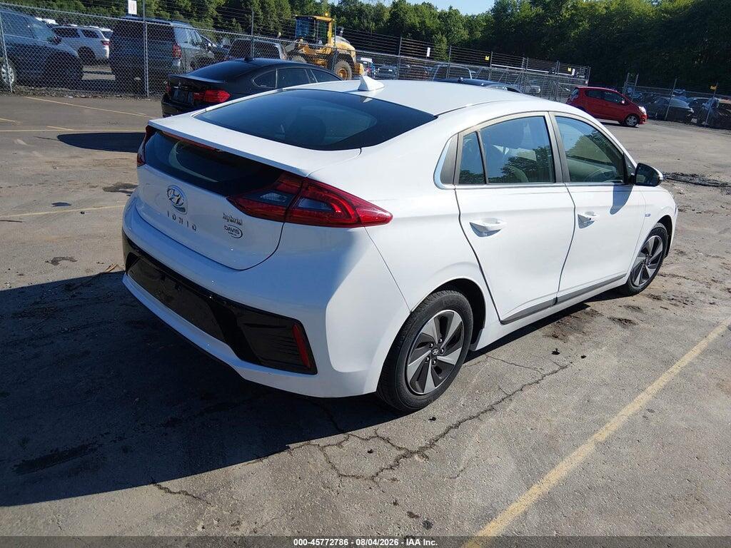 KMHC75LC2KU119039 2019 HYUNDAI IONIQ HYBRID photo no. 4