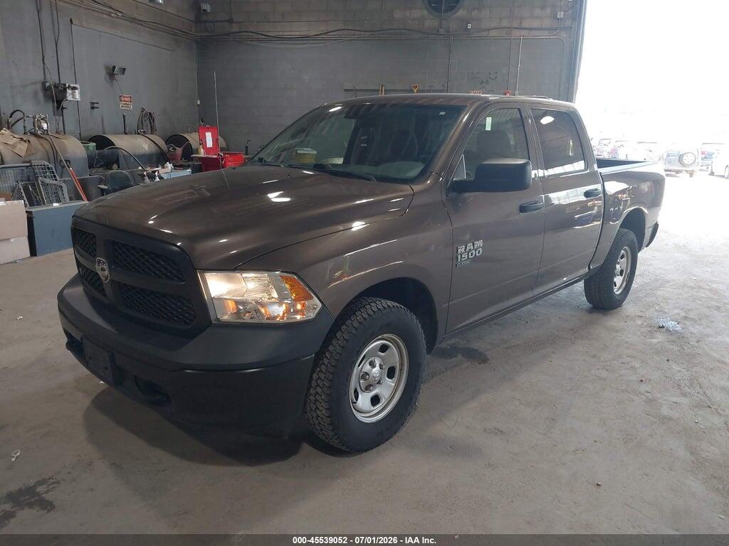 1C6RR7KG4KS626133 2019 RAM 1500 CLASSIC photo no. 2