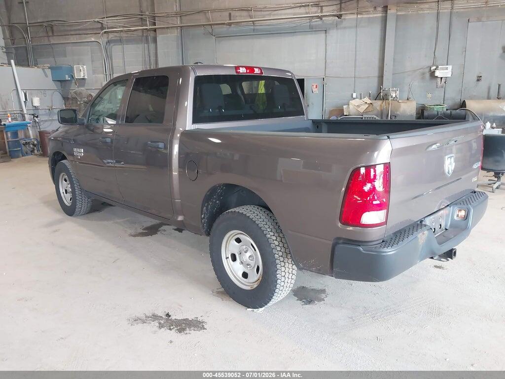 1C6RR7KG4KS626133 2019 RAM 1500 CLASSIC photo no. 3
