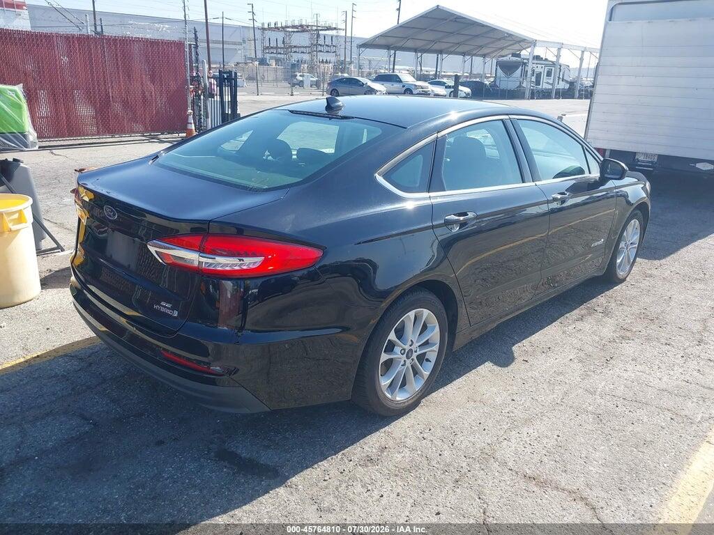 3FA6P0LU9KR274570 2019 FORD FUSION HYBRID photo no. 4