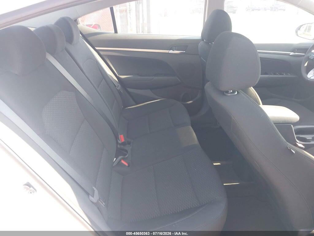 5NPD74LF3KH492887 2019 HYUNDAI ELANTRA photo no. 8