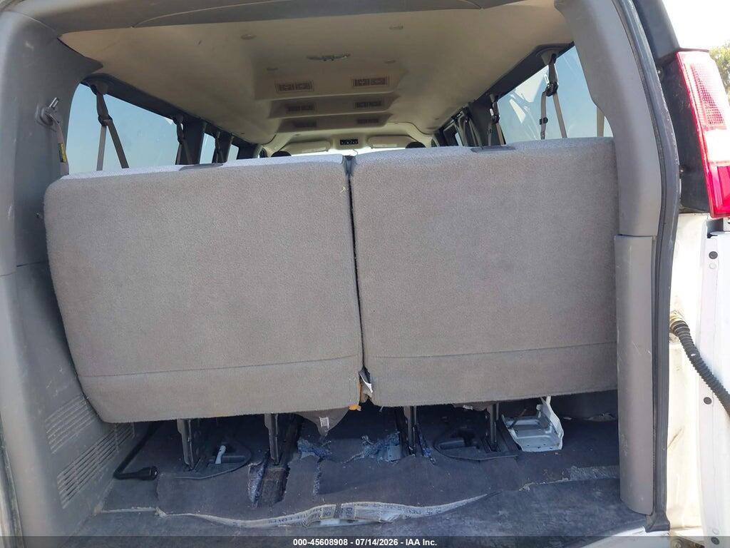 1GAZGNFG2K1328885 2019 CHEVROLET EXPRESS 3500 photo no. 12