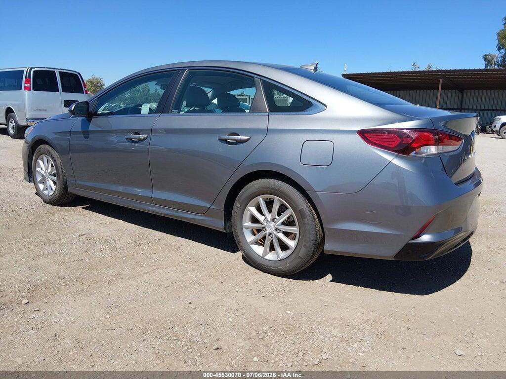 5NPE24AA3KH774957 2019 HYUNDAI SONATA photo no. 3
