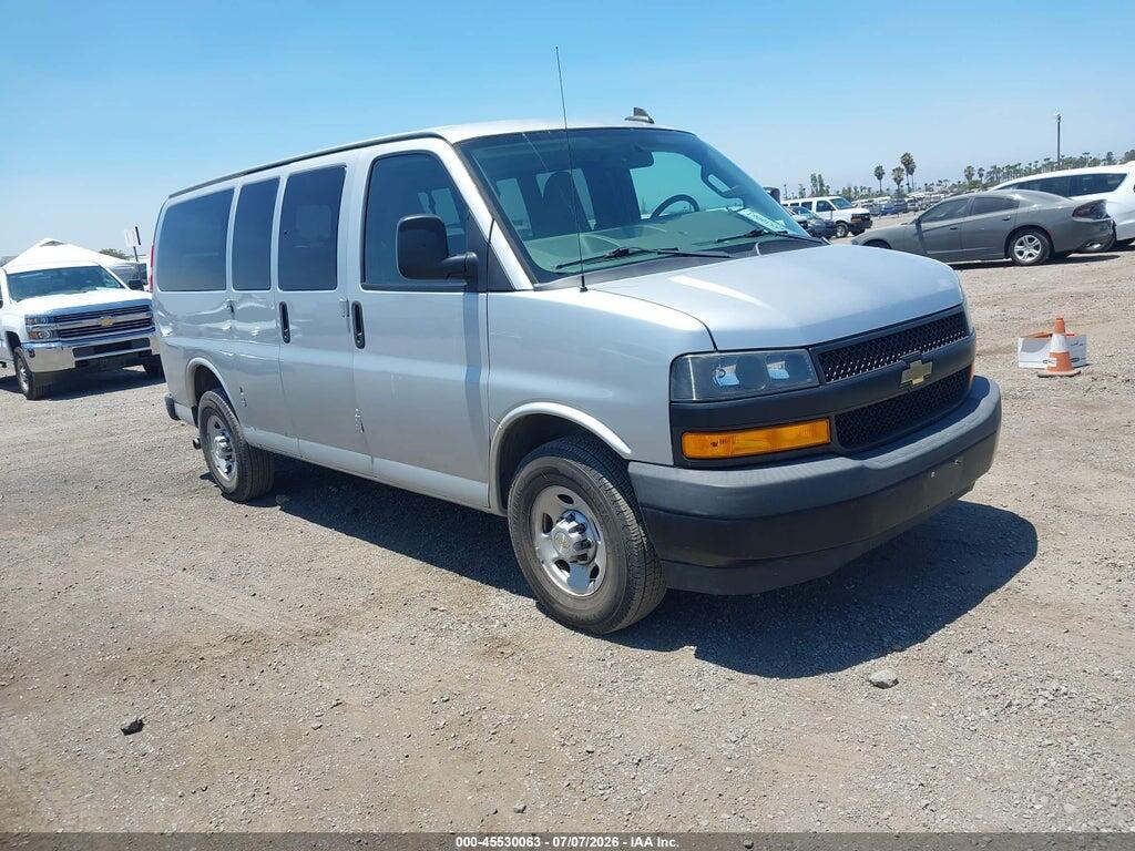 1GAWGEFG1K1287880 2019 CHEVROLET EXPRESS 2500 photo no. 1