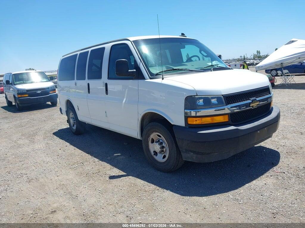 1GAWGEFG8K1290016 2019 CHEVROLET EXPRESS 2500 photo no. 1