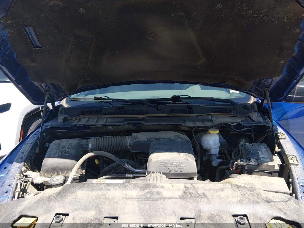 1C6RR6FG7KS637700 2019 RAM 1500 CLASSIC photo no. 10