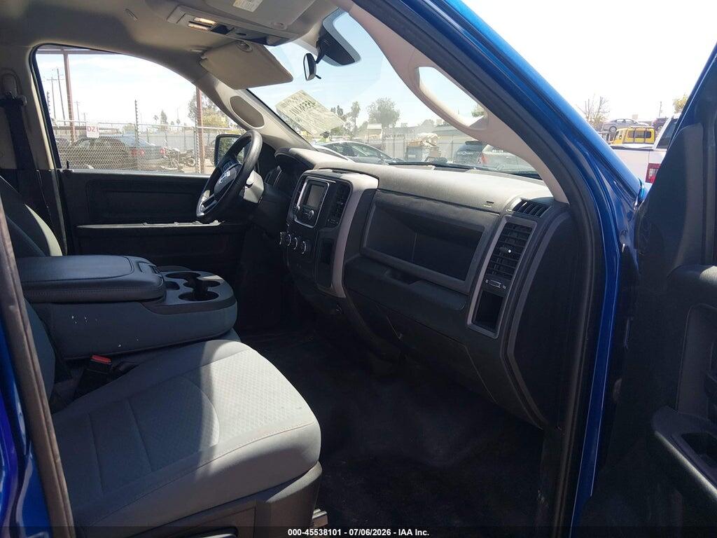 1C6RR6FG7KS637700 2019 RAM 1500 CLASSIC photo no. 5