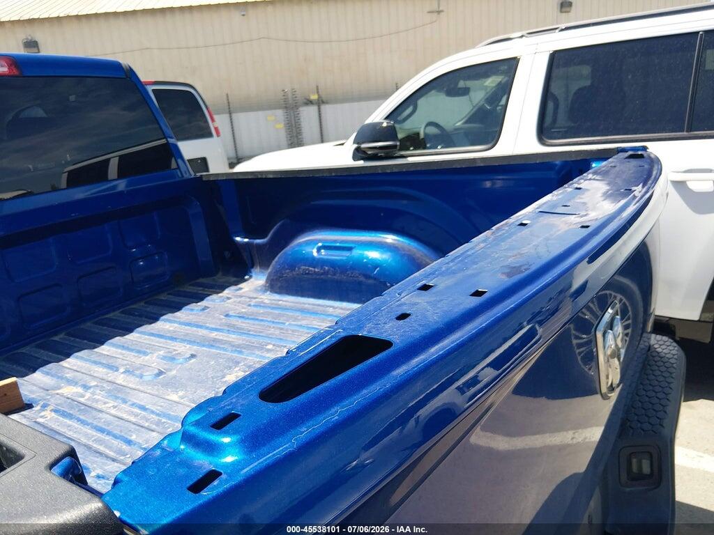 1C6RR6FG7KS637700 2019 RAM 1500 CLASSIC photo no. 6