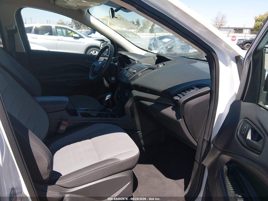 1FMCU0F76KUC10907 2019 FORD ESCAPE photo no. 5