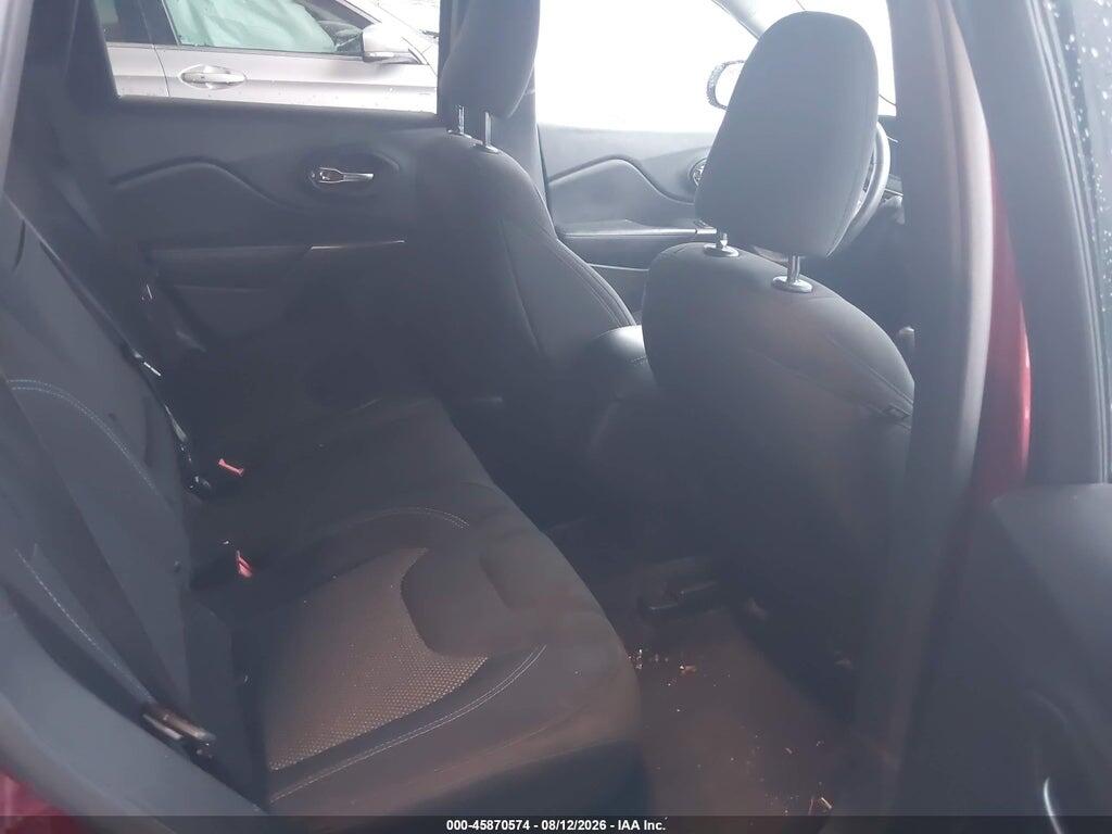 1C4PJLCB6KD222113 2019 JEEP CHEROKEE photo no. 8