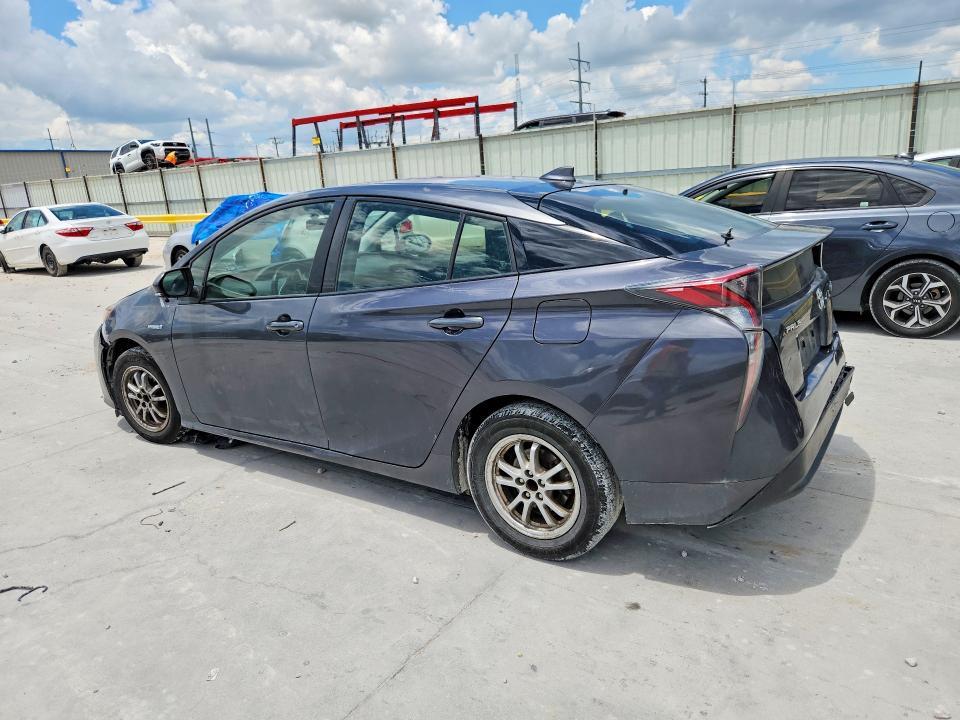 2016 TOYOTA PRIUS TWO — Фото 2 из 12