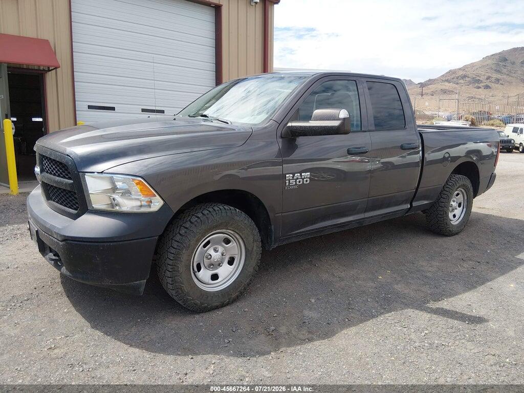 1C6RR7FG7LS158880 2020 RAM 1500 CLASSIC photo no. 2