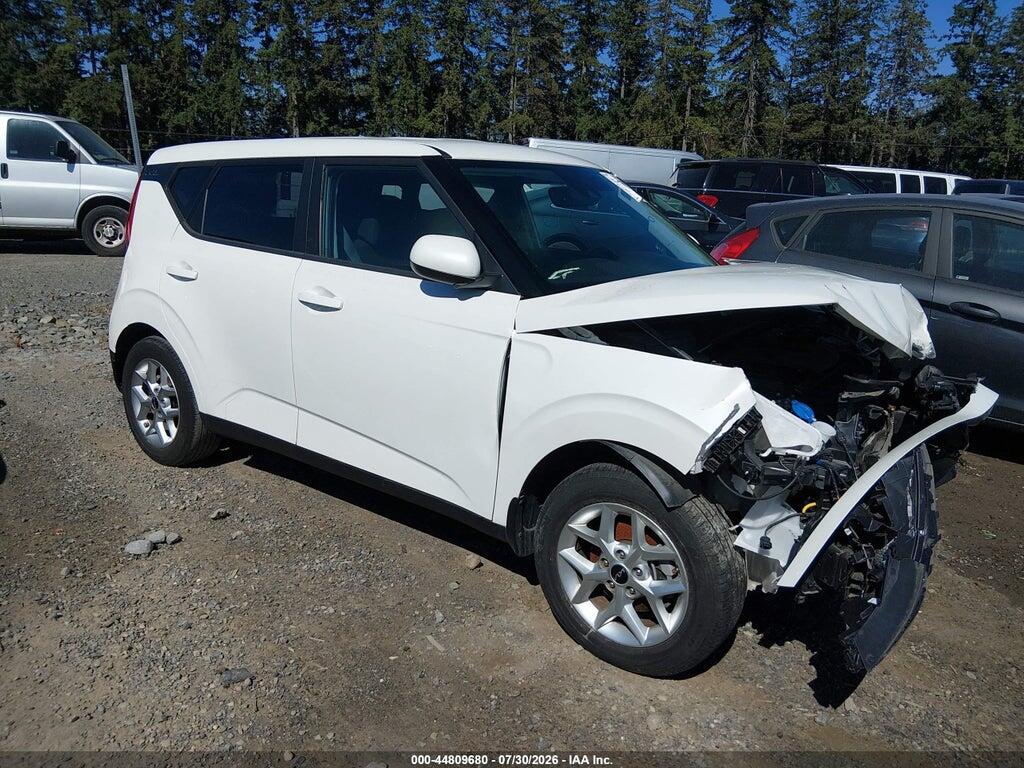 2022 KIA SOUL KNDJ23AU8N7823985