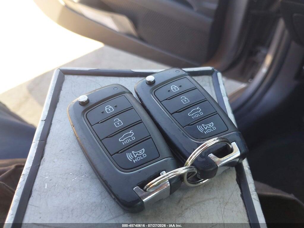 KMHLL4AG2PU575576 2023 HYUNDAI ELANTRA photo no. 11