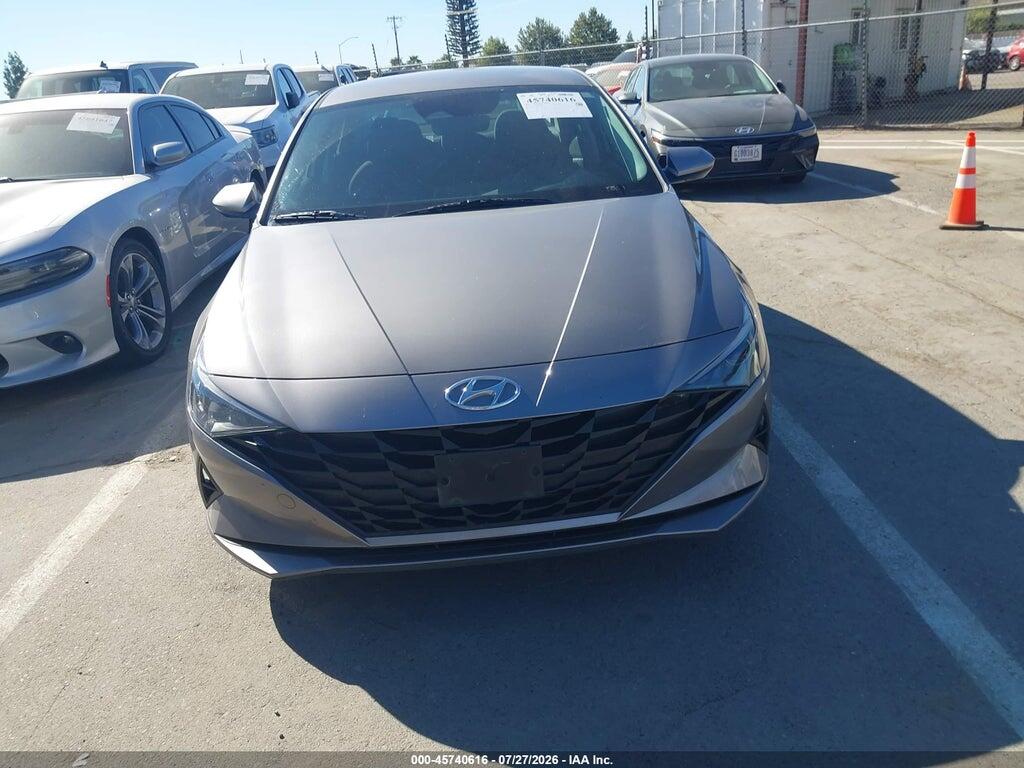 KMHLL4AG2PU575576 2023 HYUNDAI ELANTRA photo no. 12