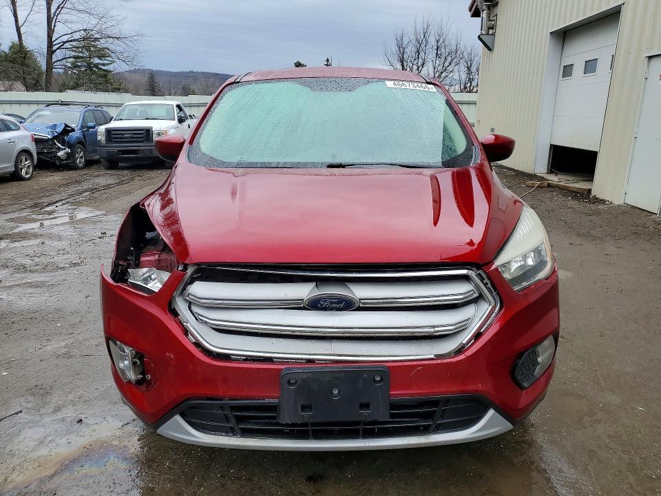 2019 FORD ESCAPE SE — Фото 5 из 14