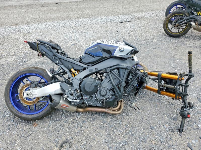 2025 YAMAHA MT09 JYARN95E1SA001023