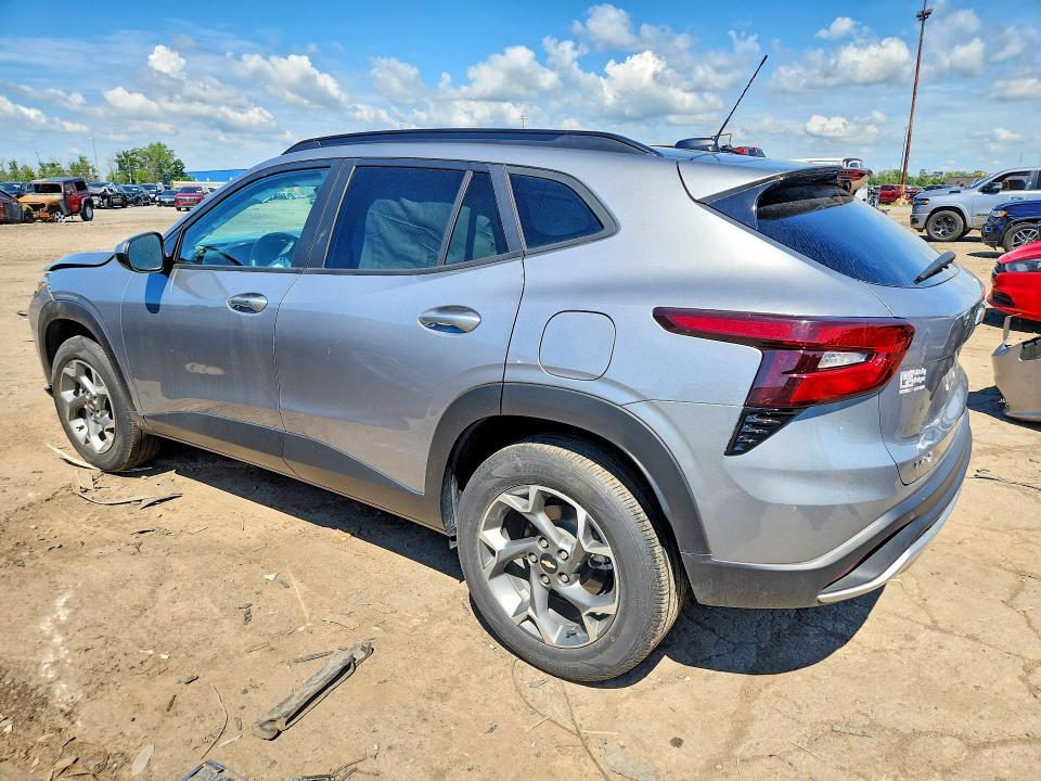 KL77LHE24RC123596 2024 CHEVROLET TRAX photo no. 2